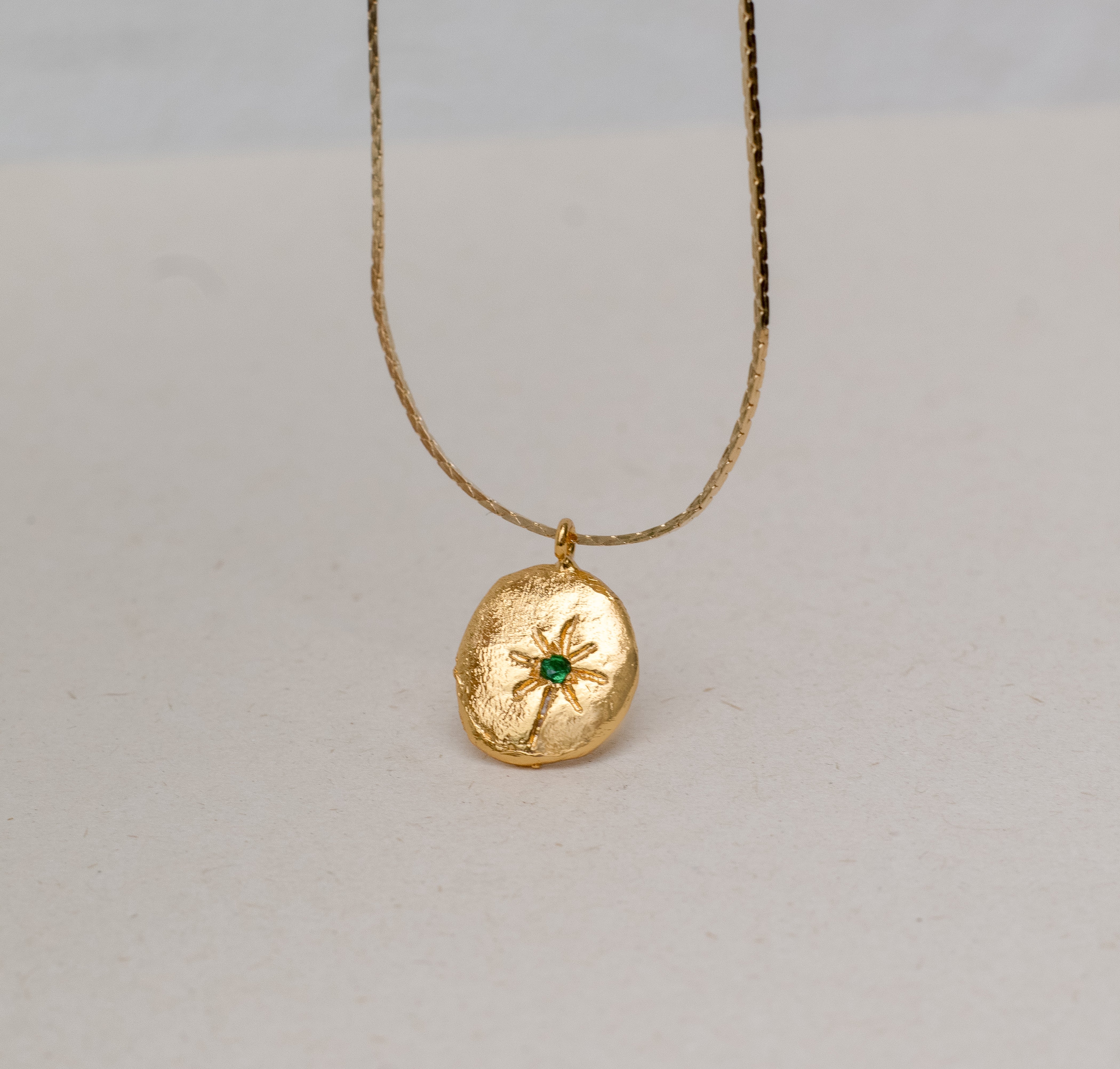 Collar moneda Estrella