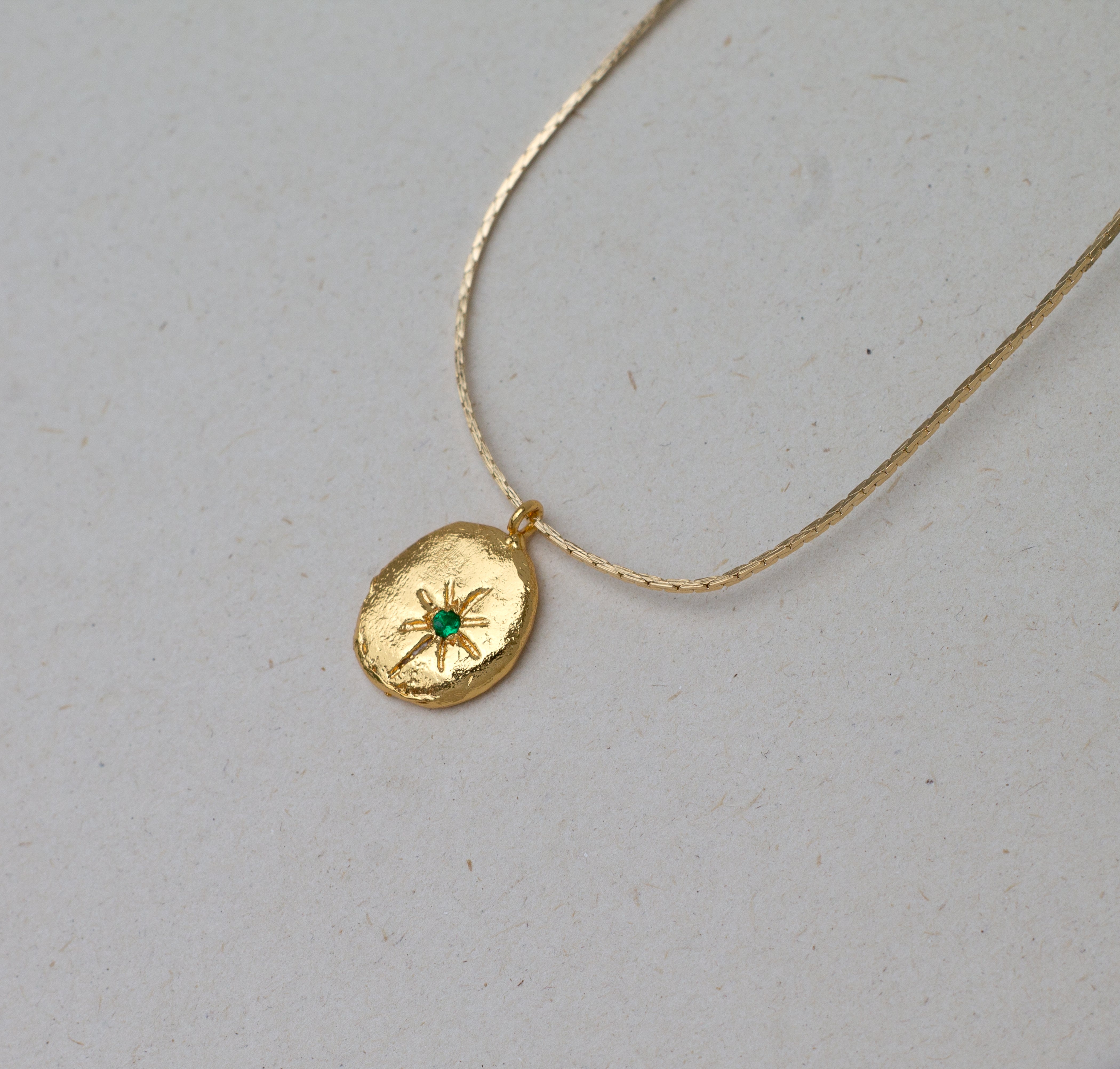Collar moneda Estrella