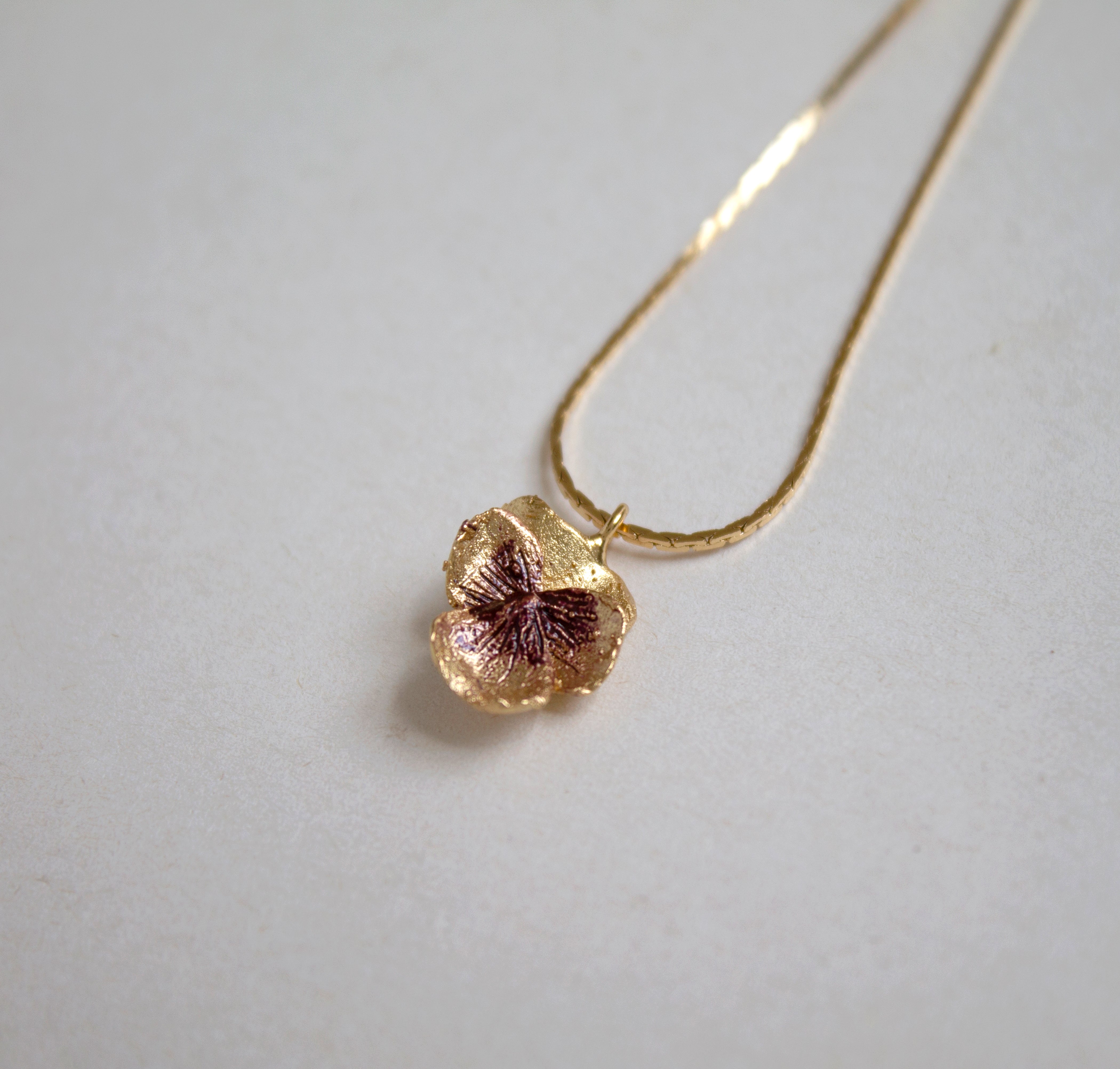 Collar Flor imperfecta