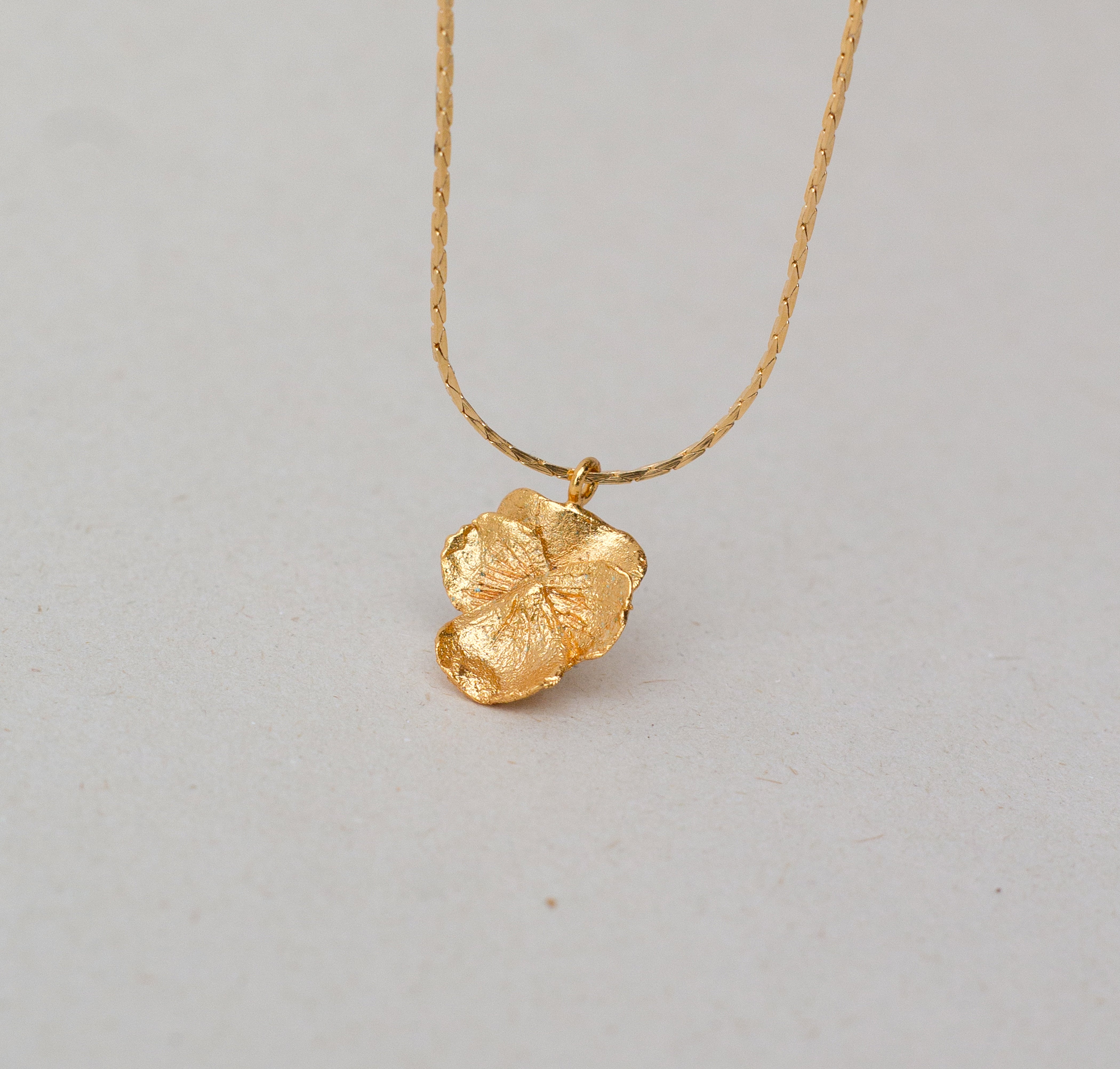 Collar Flor imperfecta