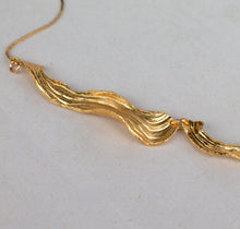 Cargar imagen en el visor de la galería, Collar 4 tramos surcos
