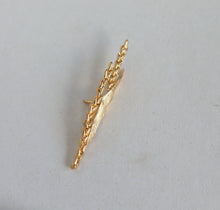 Cargar imagen en el visor de la galería, Pin Flores campo
